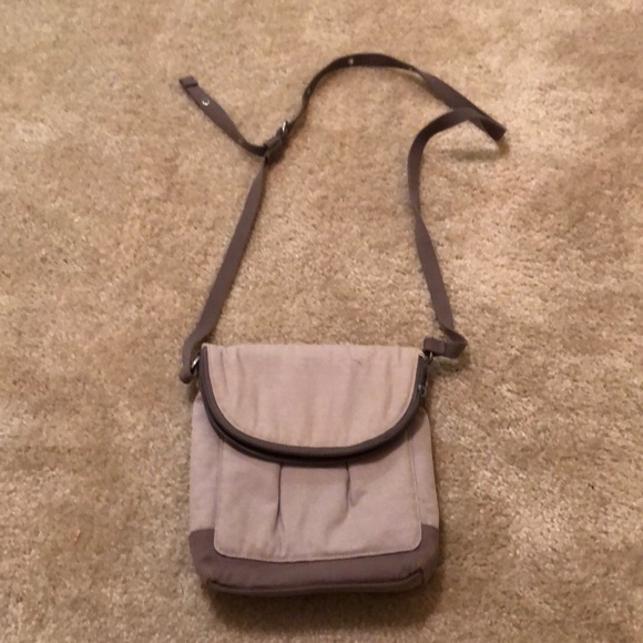 Cross body bag - Picture 1 of 5